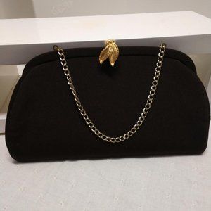 Vintage Black Clutch w/gold leaf clasp